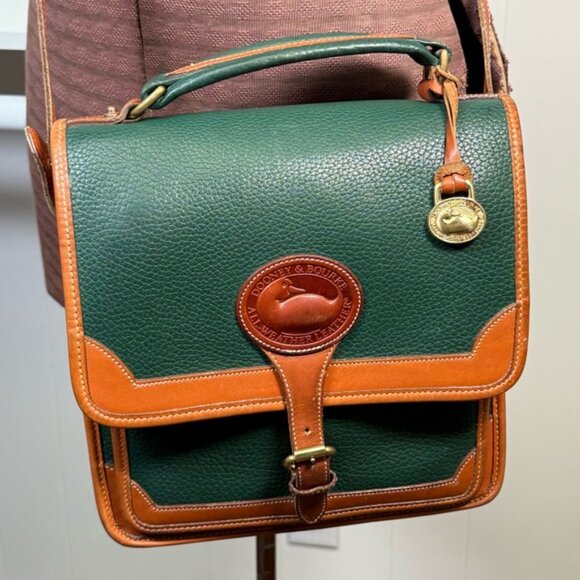 Vintage Dooney & Bourke Evergreen/Tan Leather Med Surrey Carrier Crossbody Bag - Picture 2 of 16